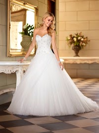 Prestige Bridal and Formalwear 1063956 Image 2